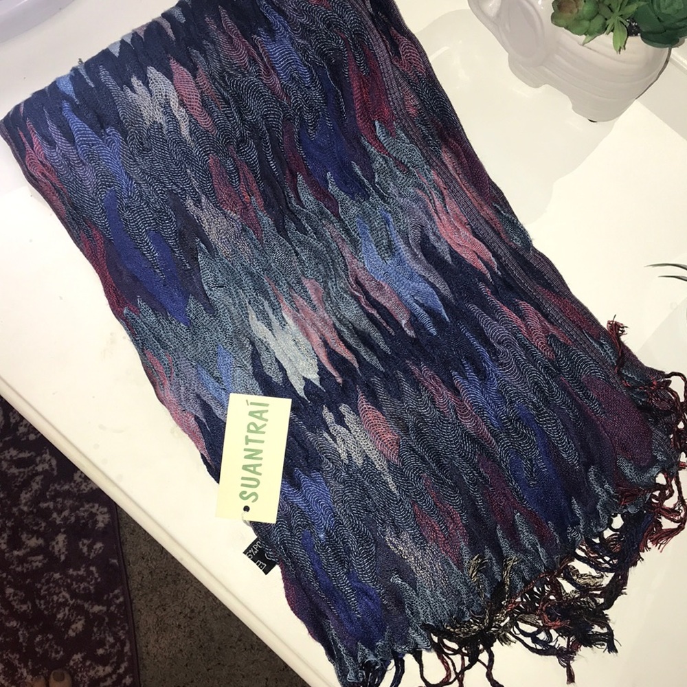 Wrap Scarf NWT
